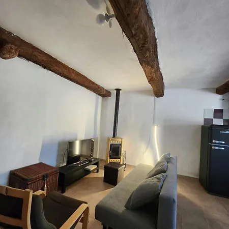 Maison De Village Provencale Apartmán